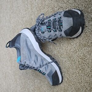 Columbia Crestwood Wmn Hiking Shoes Sz 7.5 Gray Blue